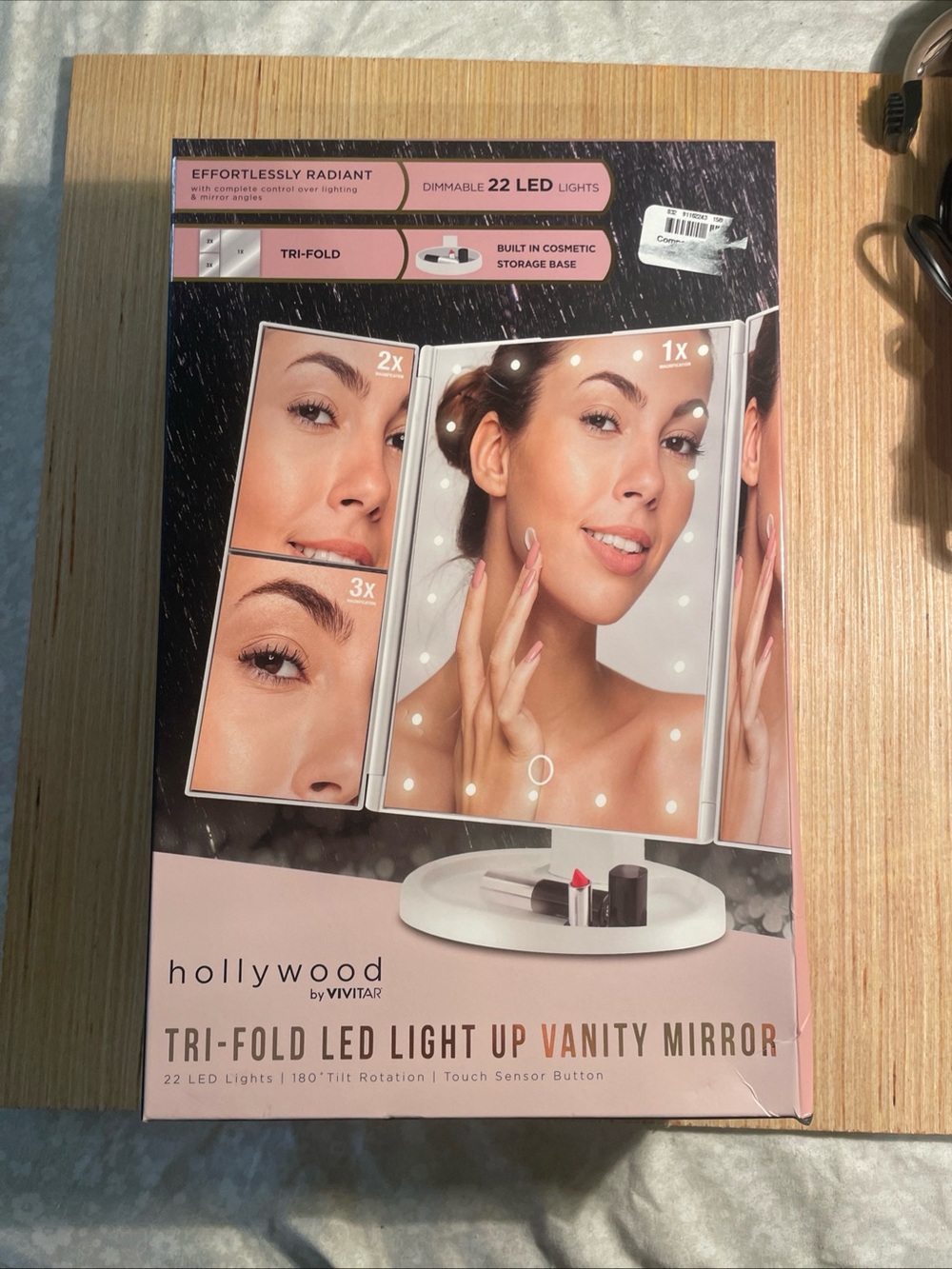 Hollywood by Pink Tri-Fold LED Light Up Vanity Mirror New in Box